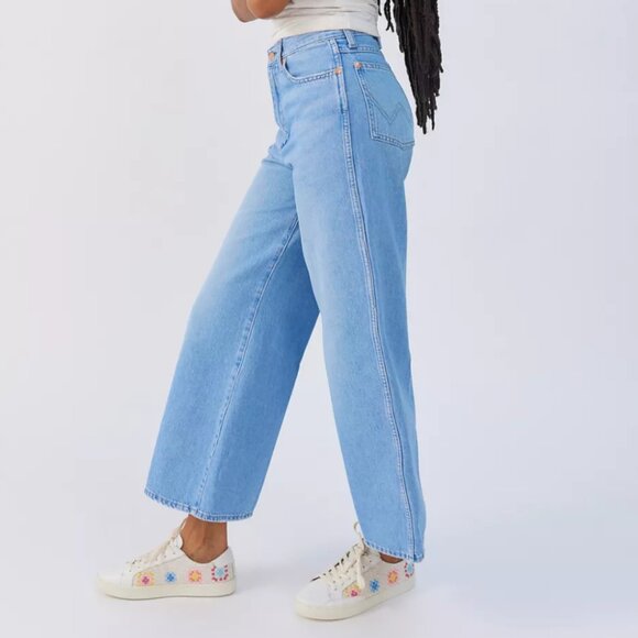 NWT Wrangler Worldwide 611 Wide Leg Crop Jeans Plus Size 33 - Picture 8 of 14